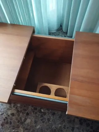 Mesa de centro de madera