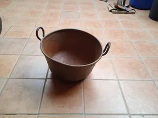 Calderón pequeño de cobre