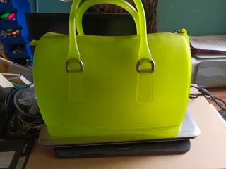 Bolso Furla italiano verde translúcido