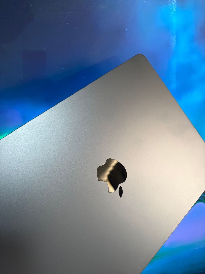 Macbook Air 13" M4  16/256gb -Nuevo, solo 4 ciclos