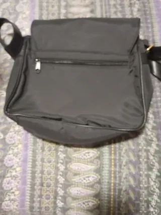 Bolso de hombro negro