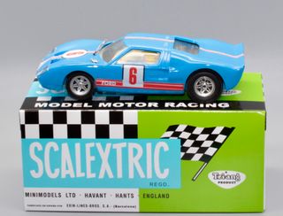 Scalextric Ford GT C-35 Azul Exin