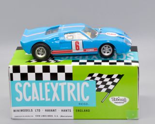 Scalextric Ford GT C-35 Azul Exin