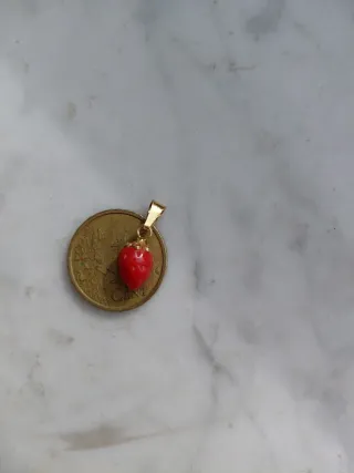 Ciondolo fragola corallo mediterraneo e arg.925