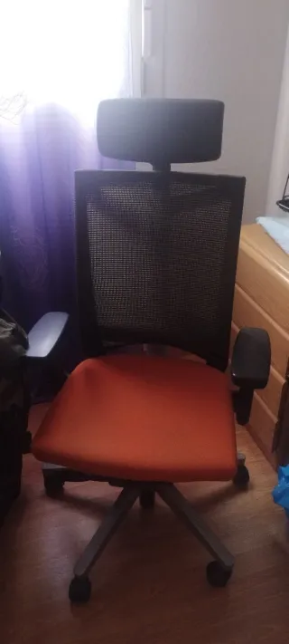 Silla de escritorio ergonómica
