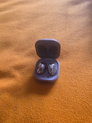 Conjunto di dispositivi elettronici Samsung