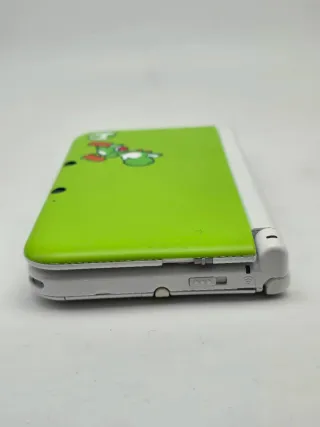 Nintendo 3DS XL - Edizione Yoshi