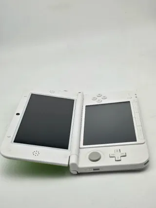 Nintendo 3DS XL - Edizione Yoshi