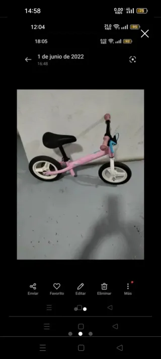 Bicicleta de aprendizaje rosa