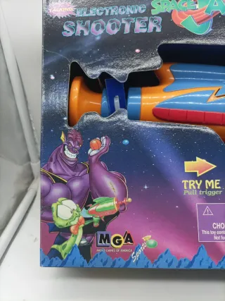 Space Jam Electronic Shooter 1996 MGA