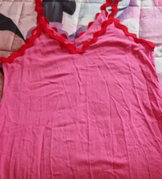 Vestito donna rosa con dettagli rossi