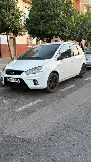 Ford C-MAX TITANIUN