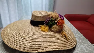 Pamela de paja con flores