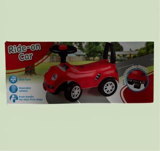 Macchinina rossa per bambini