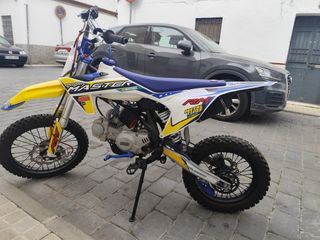 Moto over/Motocross 125cc