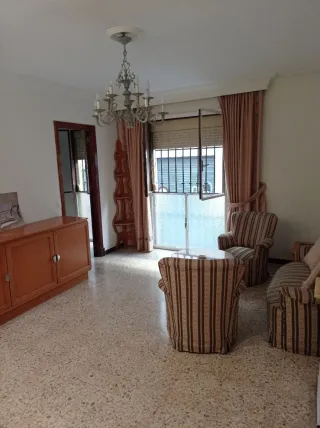 Habitación pareja con baño privado.