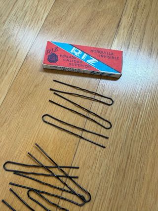 Lotto di 25 scatole di forcine RIZ e Zenith