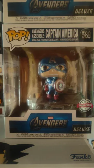 Funko Pop! Capitán América 589 Deluxe