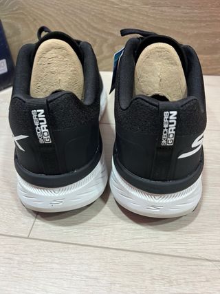 Skechers Max Cushioning Premier 2.0 Talla 47