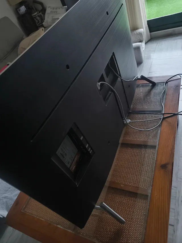 Samsung 49 4K HDR1000 TV Modelo UE49MU7005TXXC