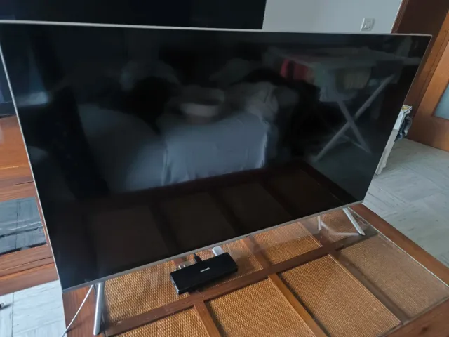 Samsung 49 4K HDR1000 TV Modelo UE49MU7005TXXC