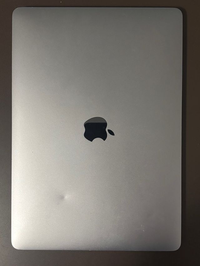 MacBook Pro 13 2018 i7 16GB 256GB
