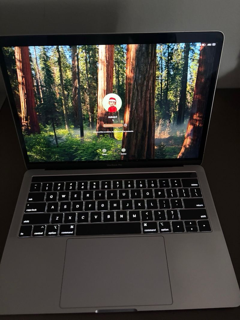 MacBook Pro 13 2018 i7 16GB 256GB afbeelding 3