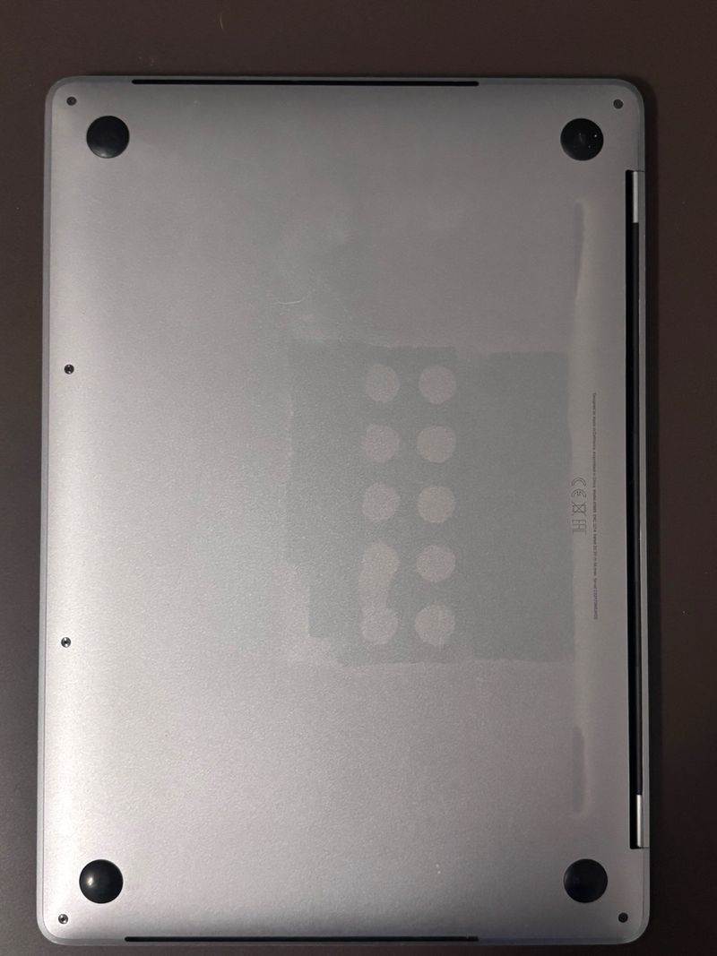 MacBook Pro 13 2018 i7 16GB 256GB afbeelding 2