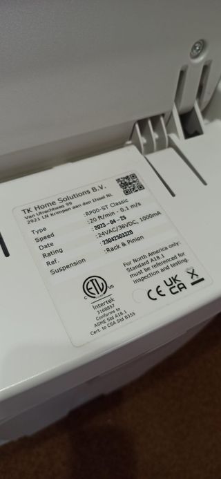 Silla salvaescaleras eléctrica