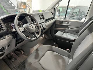 Volkswagen Crafter Chasis Cabina 2019 / CARROZADO