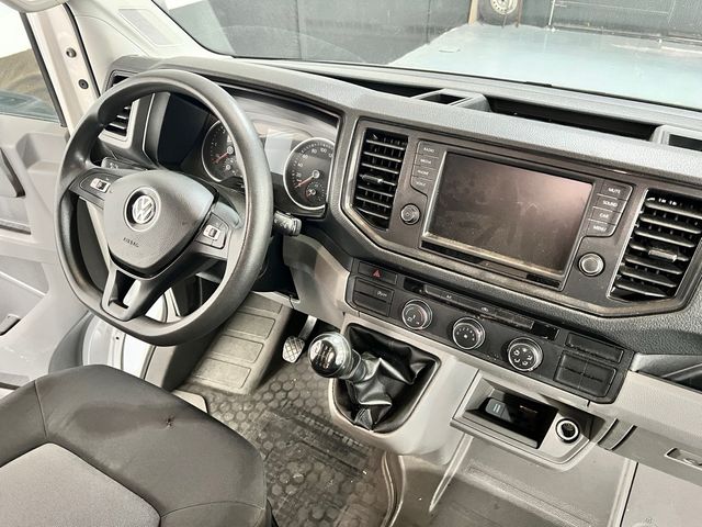 Volkswagen Crafter Chasis Cabina 2019 / CARROZADO