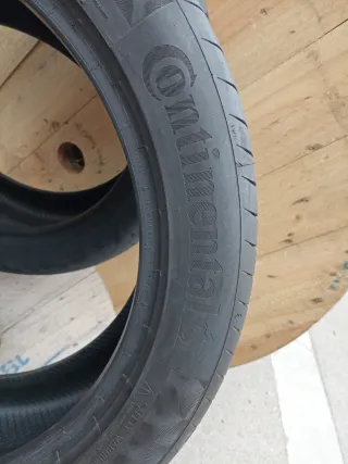 Vendo 2 Neumáticos de coche en buen estado