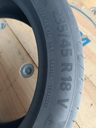 Vendo 2 Neumáticos de coche en buen estado