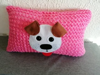 Cojín perro hecho a mano 55x30 nuevo
