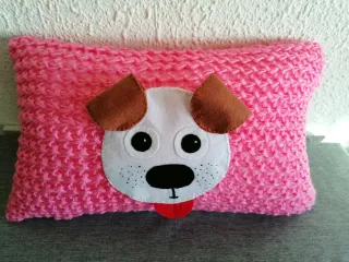 Cojín perro hecho a mano 55x30 nuevo
