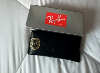 Gafas de sol Ray-Ban Aviador Azul de espejo.