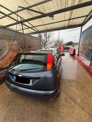 Ford Focus 2005 funciona, para reparar o piezas