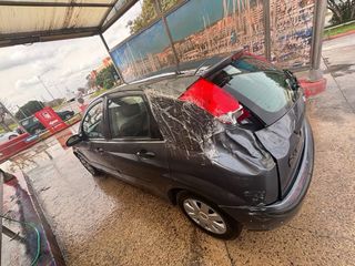 Ford Focus 2005 funciona, para reparar o piezas