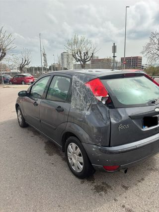 Ford Focus 2005 funciona, para reparar o piezas