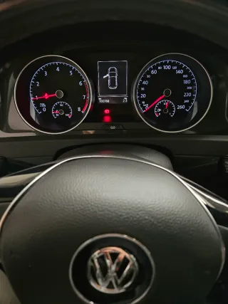 Volkswagen Golf VII 1.0 TSI BMT del año 2018