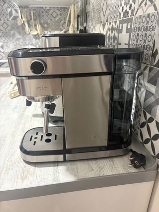 Cafetera Cecotec Cumbia Cafelizzia