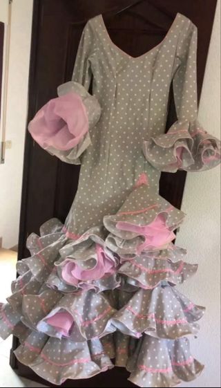 Vestido Flamenco Gris Lunares Volantes Rosa