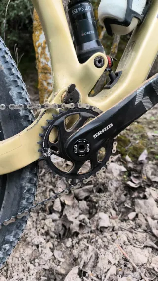 Berria Mako 8 MTB DT Swiss