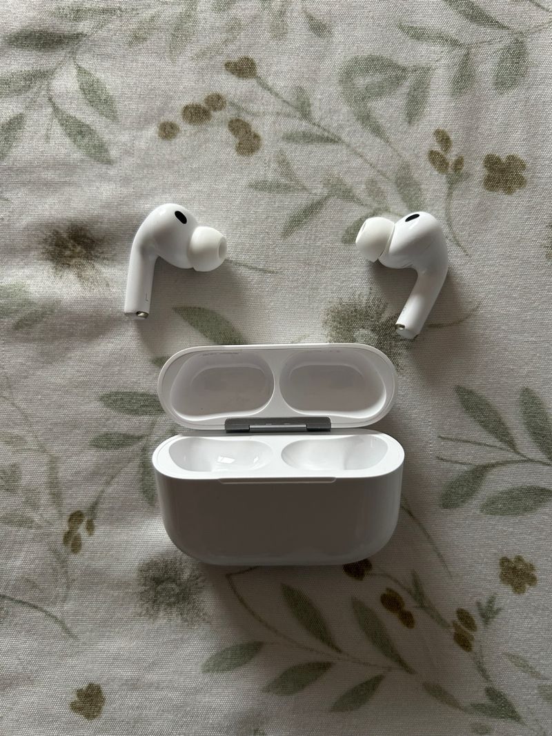 AirPods Pro 3 sin uso con caja y accesorios