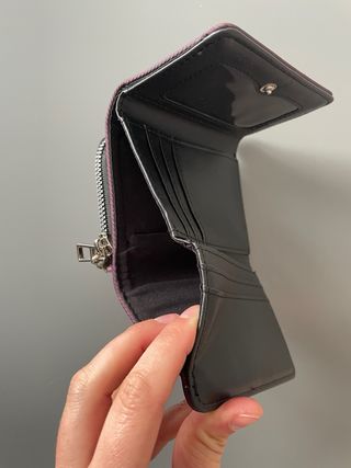 Cartera morada mujer