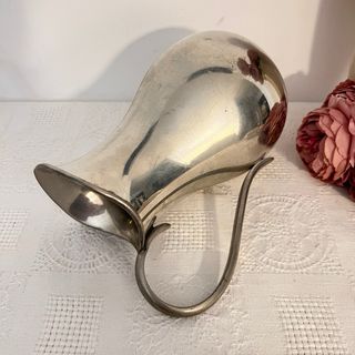 Jarra de estaño francesa