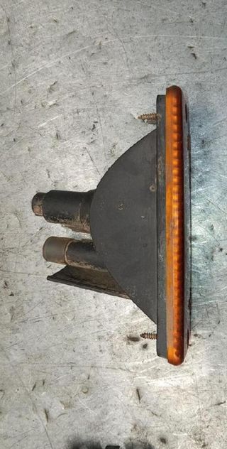 Nissan 261350f000 piloto del izq terrano 2.7 43797