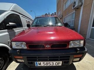 Nissan 43797 261350f000 piloto del izq terrano 2.7