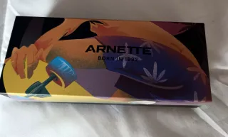 Gafas de sol Arnette moradas y negras