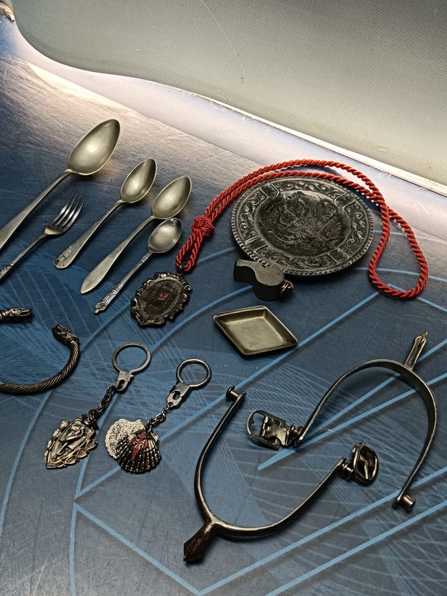 Lote 14 artículos variados de metal-coleccionismo